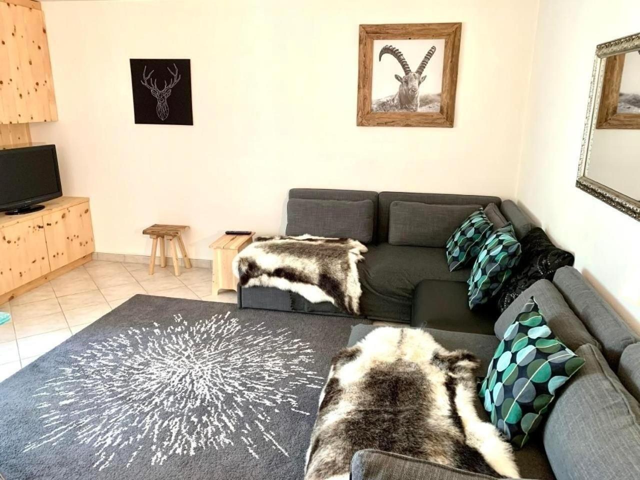 Ferienwohnung Gian, Zentral Mit Garagenstellplatz Davos Exterior foto